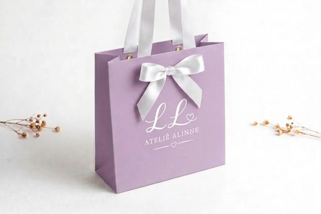 Sacola de Papel Colorida Personalizada – Impressão Padrão - Variação 1
