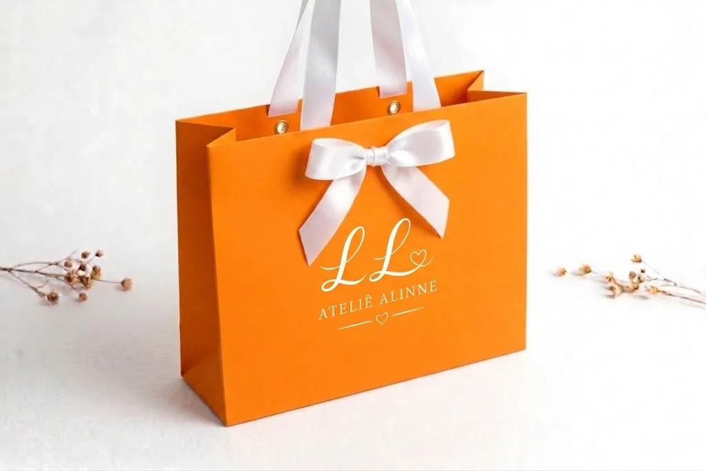 Sacola de Papel Colorida Personalizada – Impressão Padrão - Variação 7